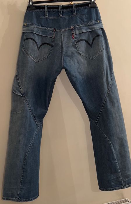 Джинсы Levi’s red button p34x32