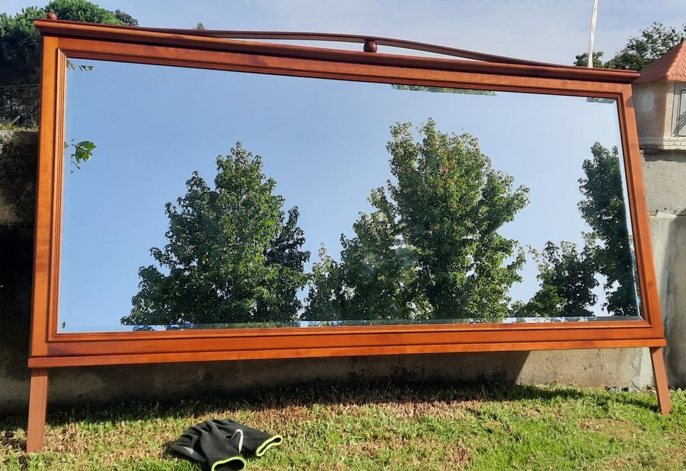 Espelho em cerejeira usado, medidas: 90cm x 1,80m, pode aplicar num mó