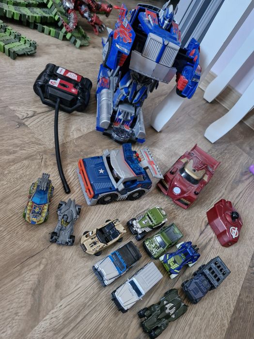 Transformers roboty