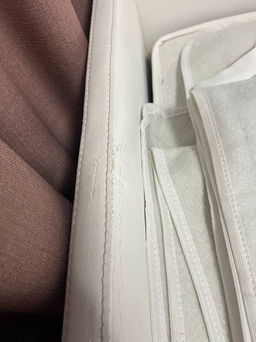 Продам кровать без матраса