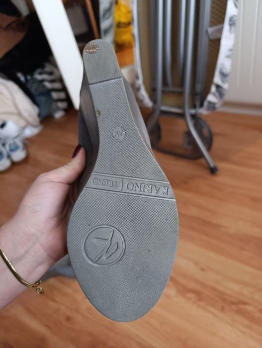 Buty karino 38 na koturnie