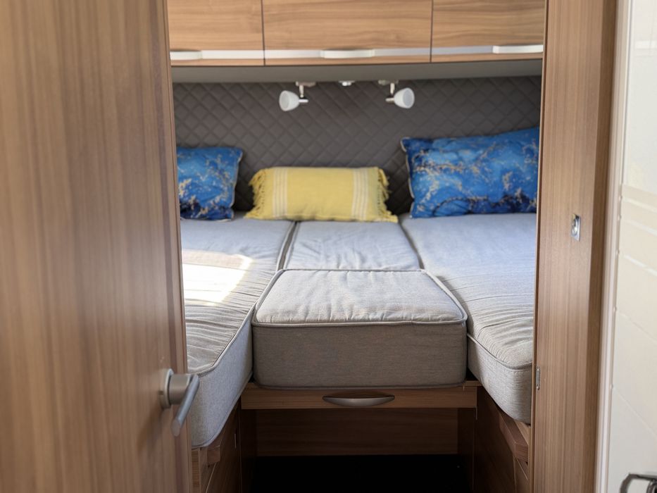 Kamper ADRIA CORAL XL Alkowa - Do wynajęcia