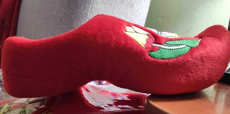 Kapcie damskie roz 36-38
38·Nowy bez metki