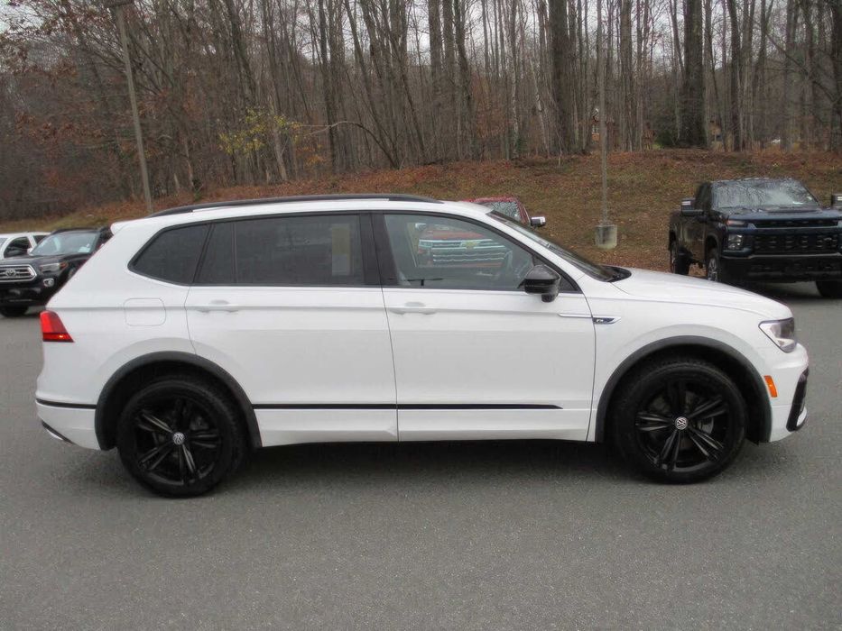 Volkswagen Tiguan      2019