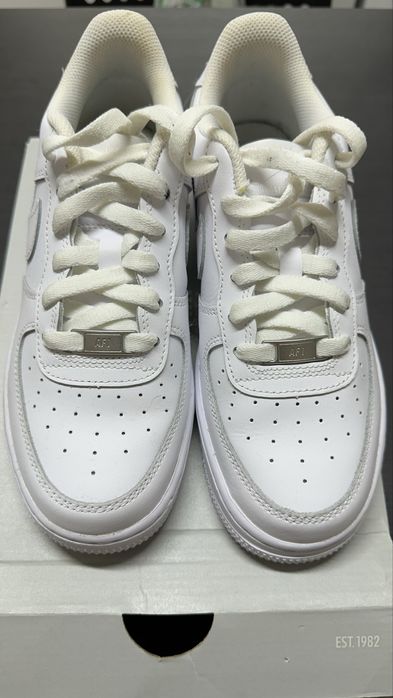 Ténis Nike Air Force 1 tamanho 38