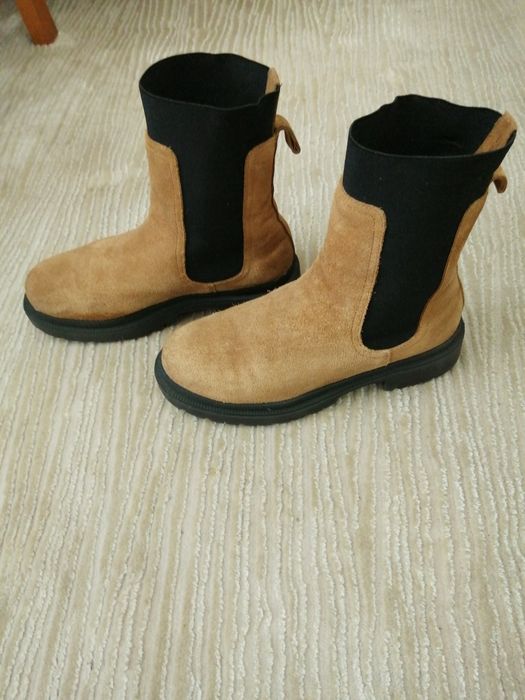 Botki Reserved damskie zamsz