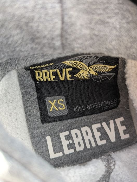 Батнік бренд LEBREVE