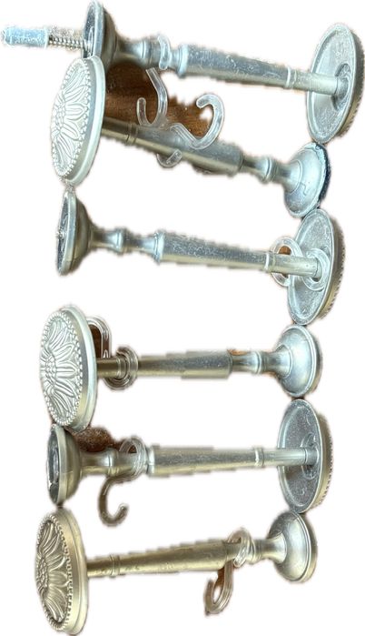 Uchwyt do firanek lub zasłon