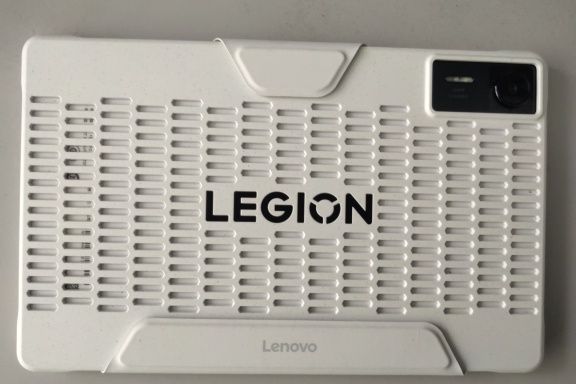 Lenovo LEGION Gen4 8.8" 3K (TB322FC) 16/512 Гб