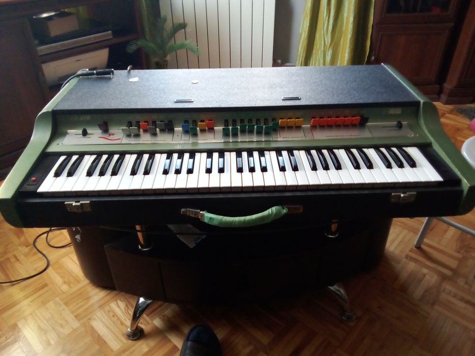 Organy farfisa VIP 370