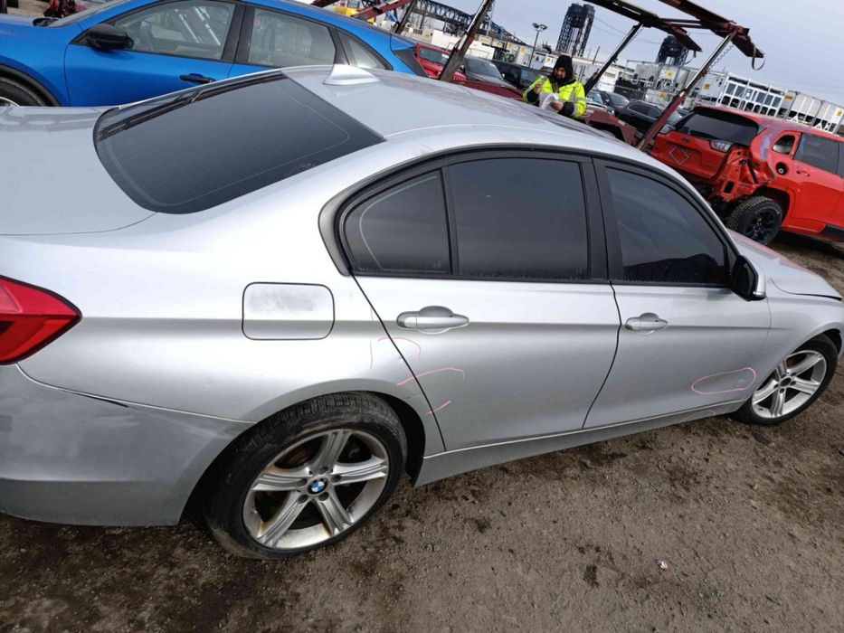 Bmw 328 Xdrive 2013  2.0