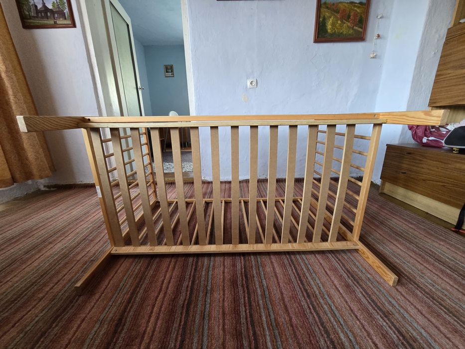 Łóżeczko dziecięce drewniane  120x60.