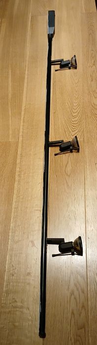 Calha com projectores de halogéneo