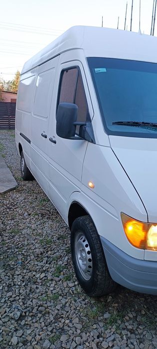 Mercedes Sprinter. Мерседес Спрінтер.