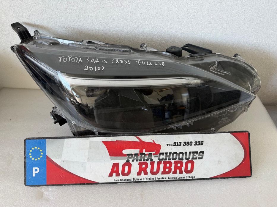 farol drt toyota yaris cross 2020> full led
