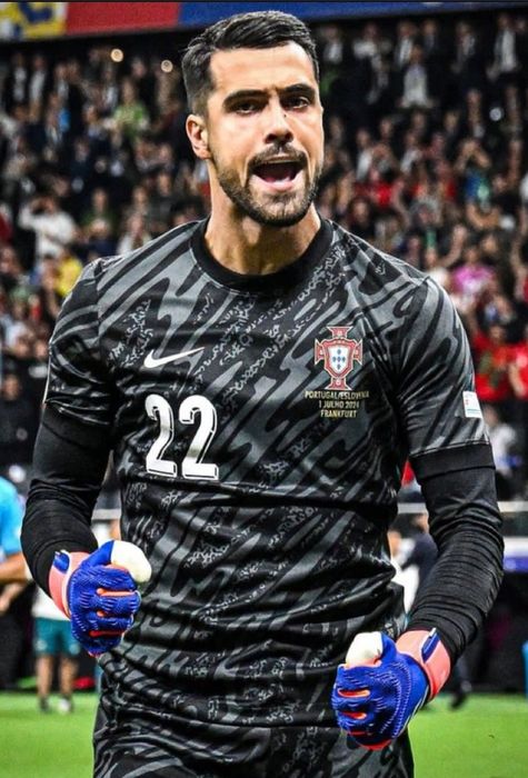 Camisola seleção Diogo Costa