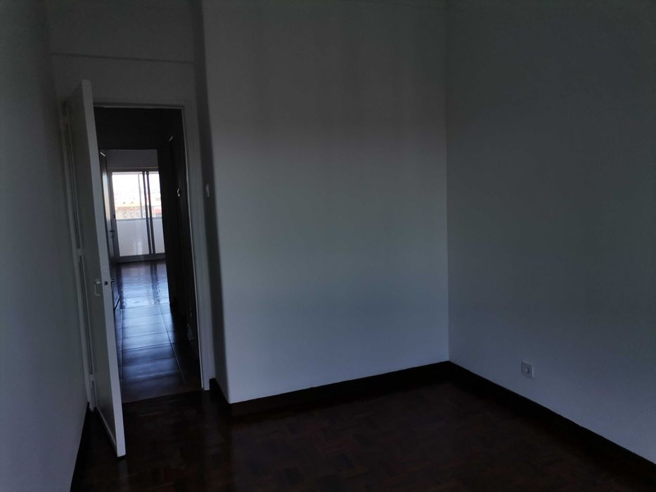 Casal S. Brás T2 semi-remodelado