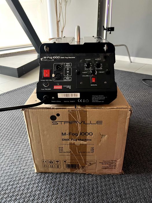 Máquina de fumo Startville M-Fog 1000 (para reparar ou para peças)