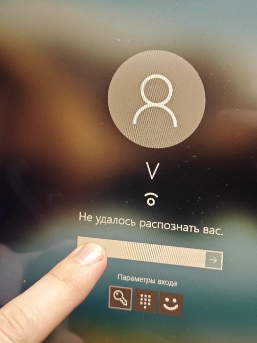 Сенсорний ноутбук Dell inspirion 15 i5 16 DDR4 1024 ssd гарному стані.