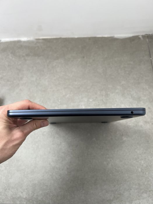 680$ MacBook Air 13" 2022 MLY33 M2 / 8 GB / 256gb SSD ІДЕАЛ