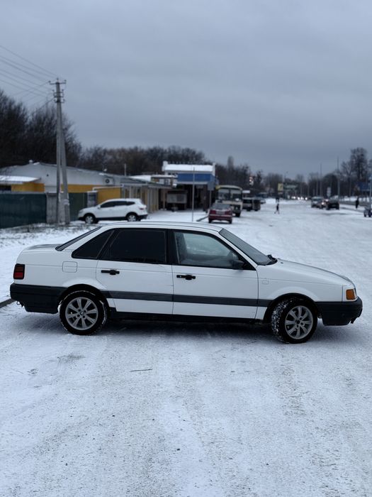 Volkswagen Passat B3 1.9D Дизель (Доставка по Україні)