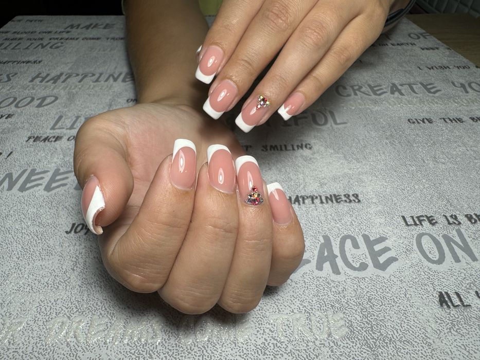 Покрытие гель_лак,  наращивание ноготков!