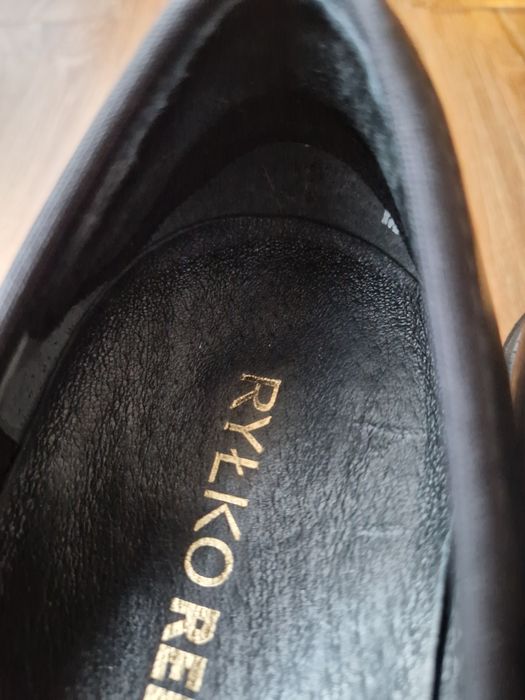 Czarne czółenka na platformie Ryłko RELAX, r. 40