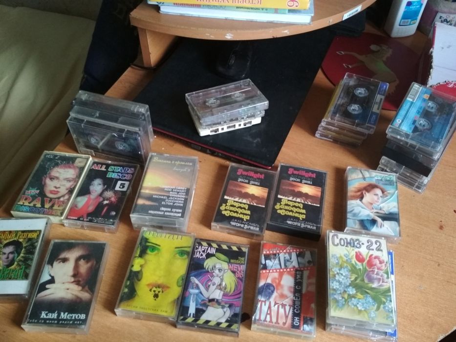 Продам касетис записями 70 -90 годов