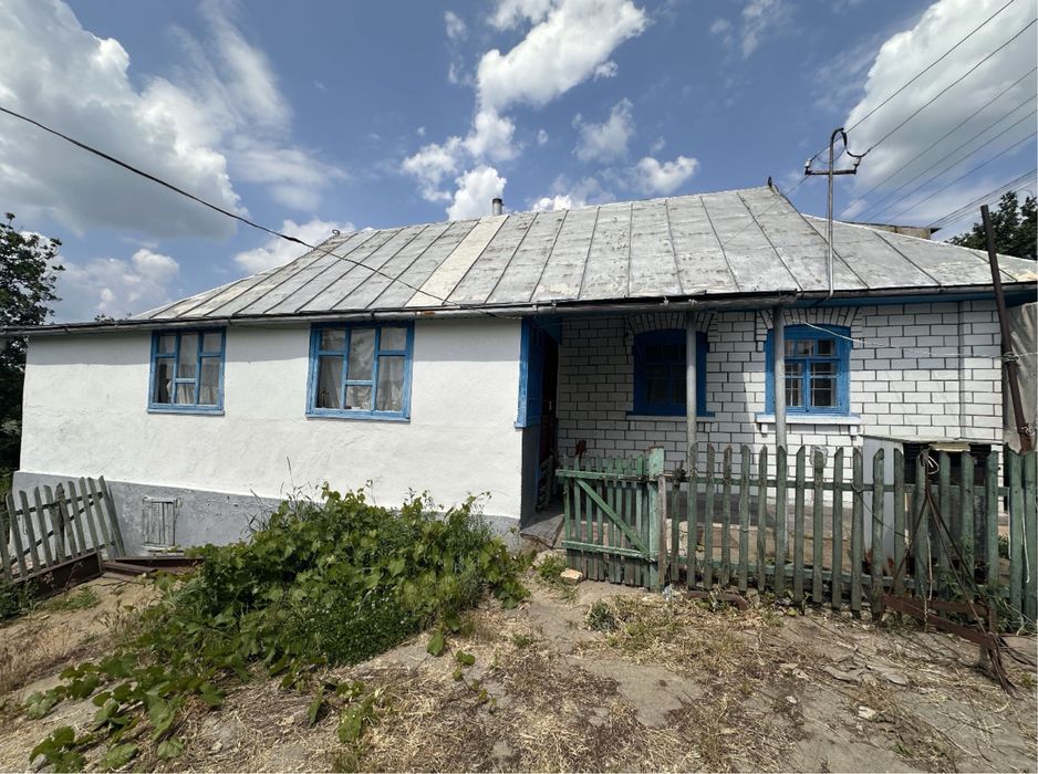 Будинок село Яришівка біля Томашпіль