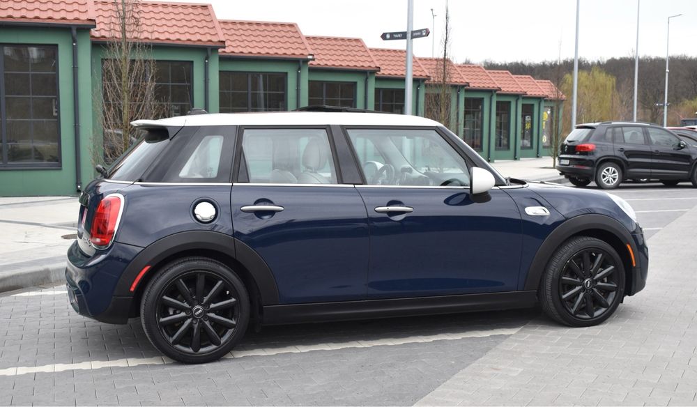 MINI Cooper S F56 2015