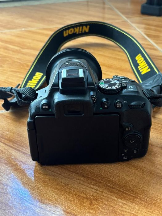 Máquina fotográfica Nikon