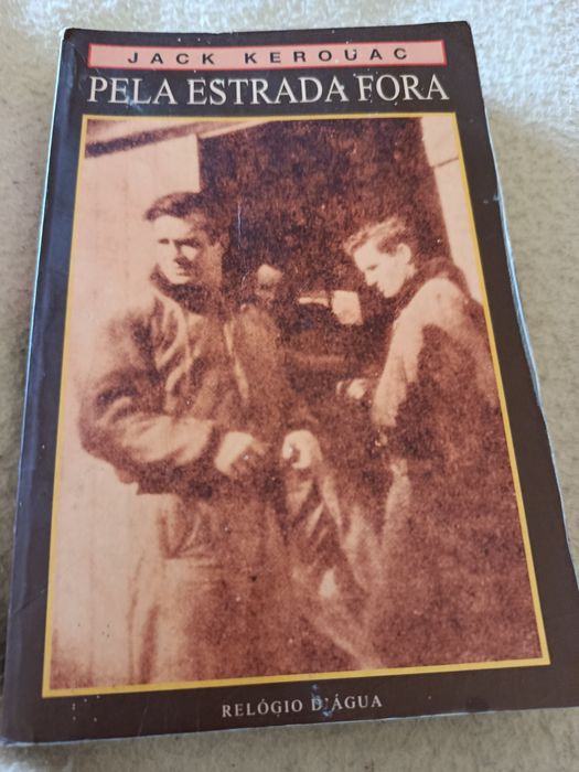 On  the road . Best seller de Jack Kerouac