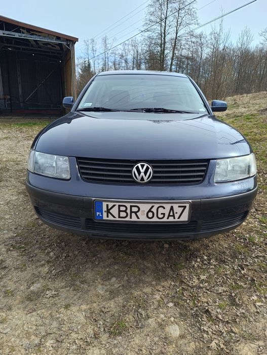 Volkswagen Passat 1.6 benzyna