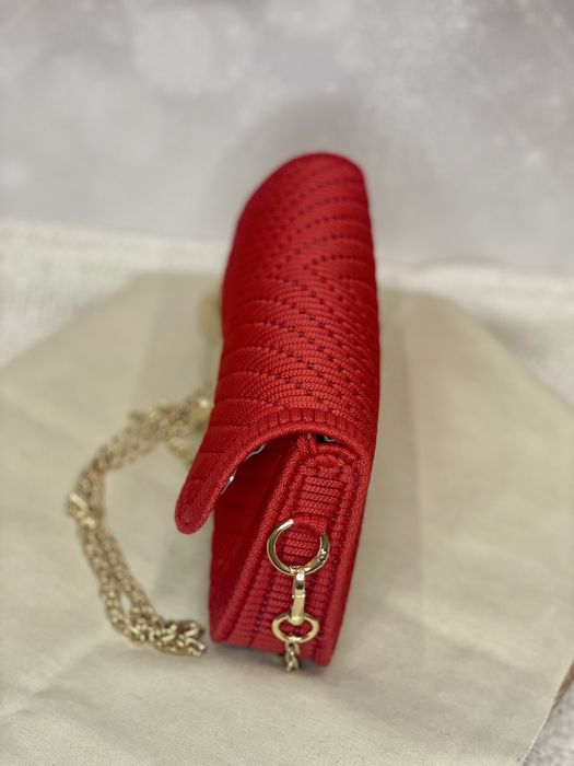 Czerwona torebka kopertówka ze sznurka poliestrowego