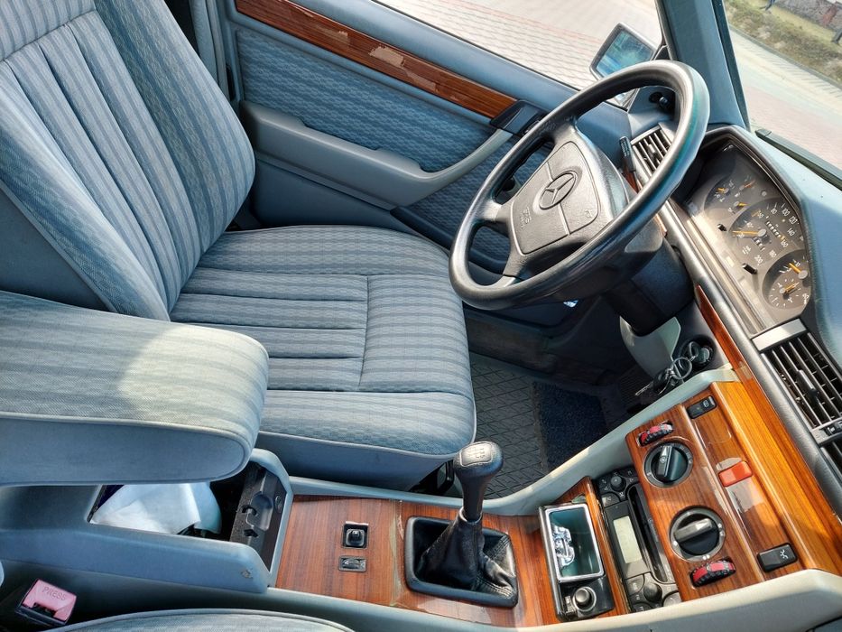 SPRZEDAM Mercedesa124