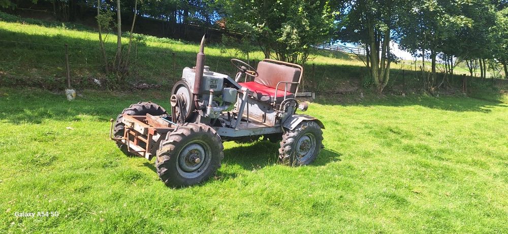 Ciągnik SAM 4x4 Papaj Esiok C330