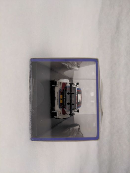 Kolekcjonerski model BMW M4 DTM 1/43 M