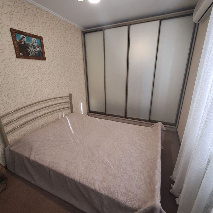 Продаю 3 комнатную квартиру с ремонтом,, Кораб район