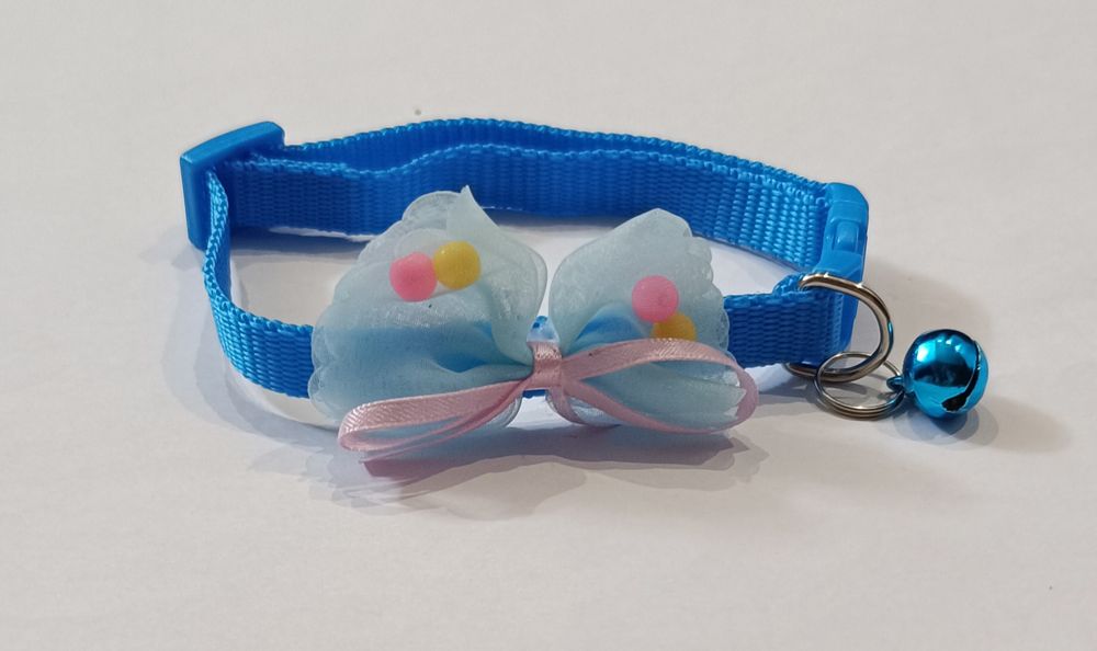 Нейлоновий нашийник для собак та котів