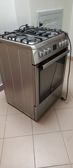 Kuchenka gazowo elektryczna