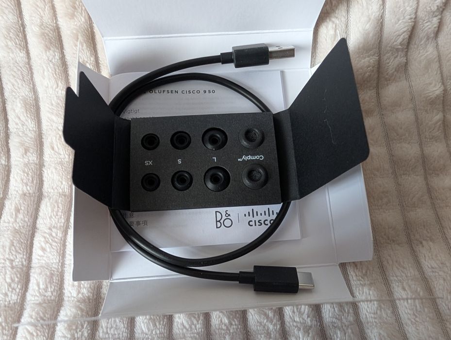 Bang & Olufsen Cisco 950 (Beoplay EX)