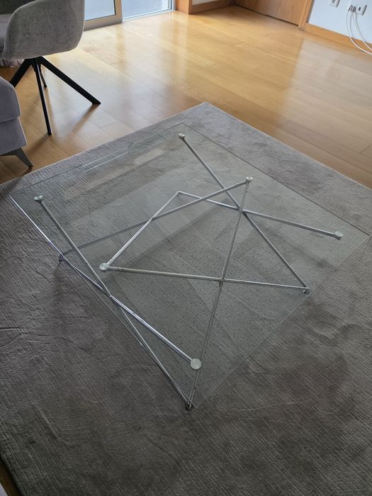 Mesa de centro em vidro temperado