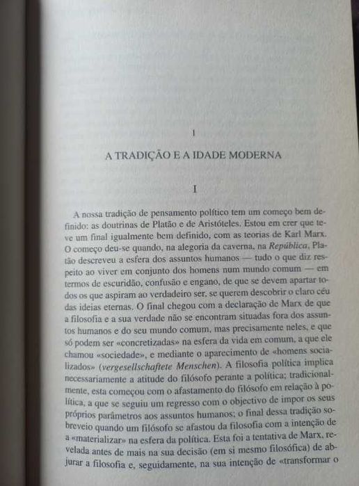 Entre o Passado e o Futuro - Hannah Arendt