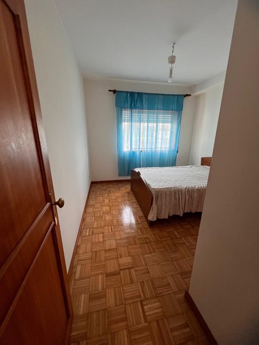 Quarto  para  arrendar