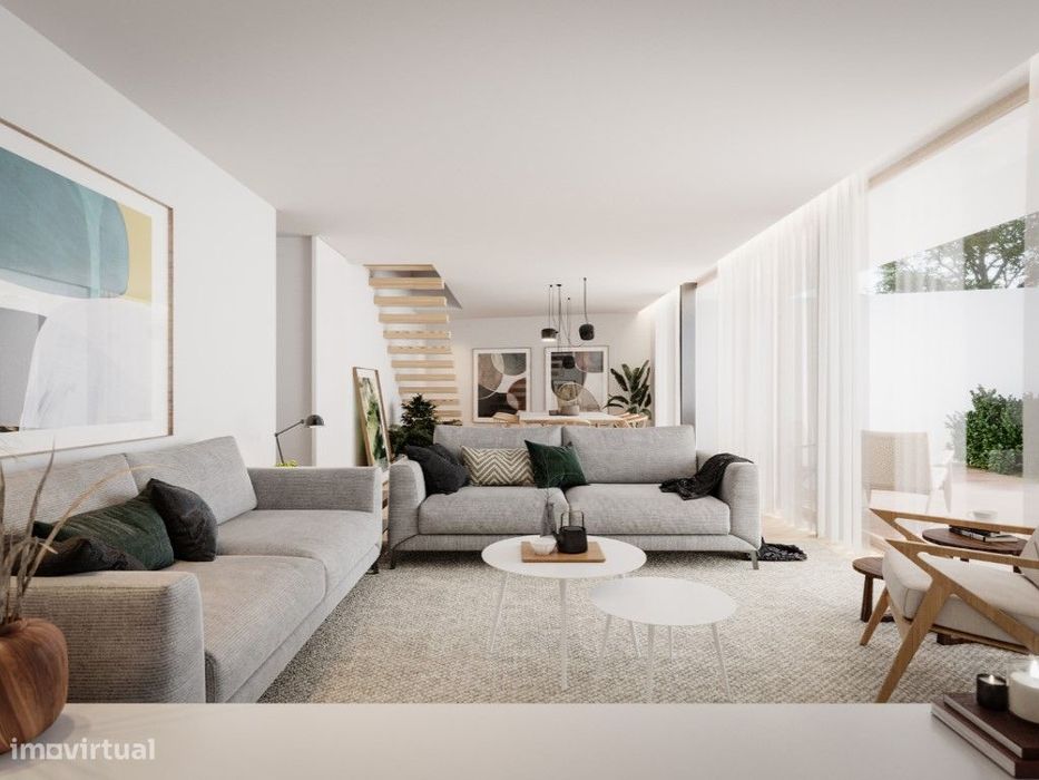 Apartamento T3 com varanda nas Antas, Porto