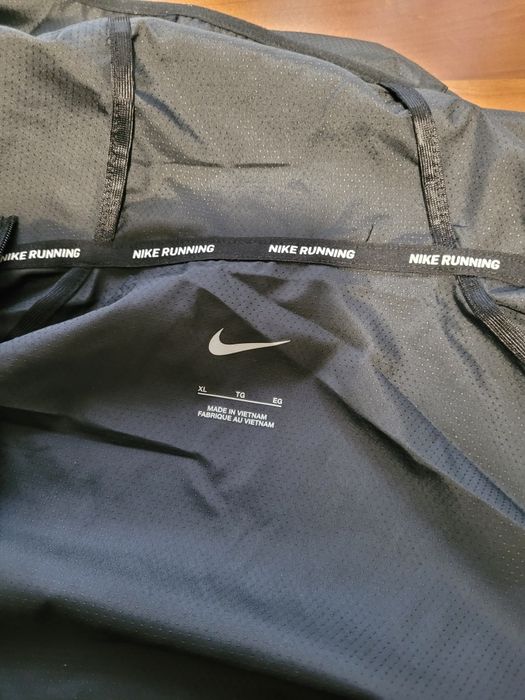 Kurtka Nike do biegania