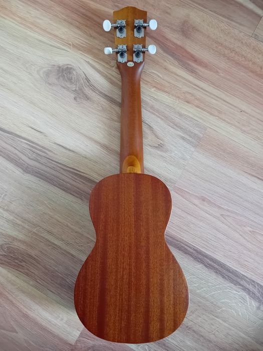 Ukulele mahimahi ms-st1