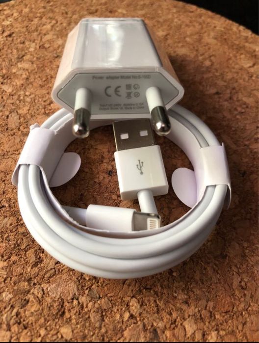 Carregador e cabo originais Iphone