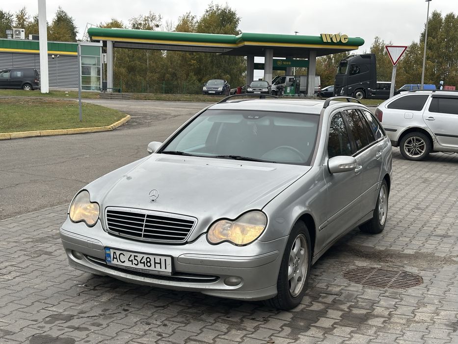 Mercedes Benz C200 2.2дизель в доброму стані