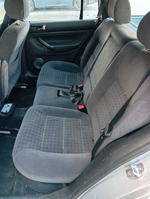 Golf variant TDI 90cv